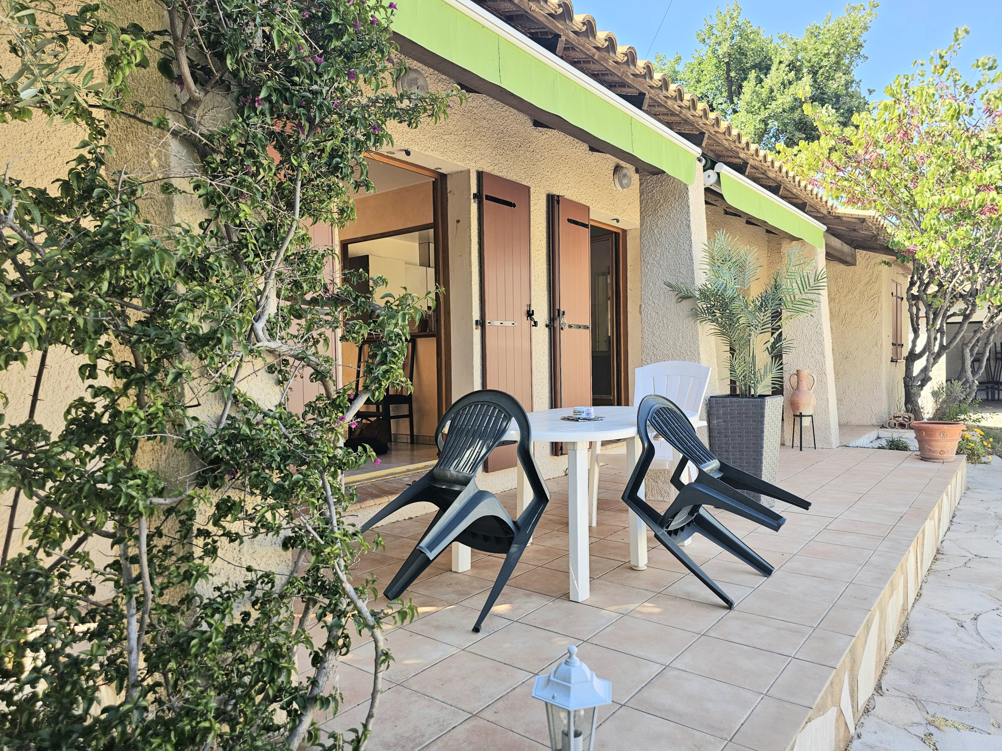 Maison de plain pied et Garage